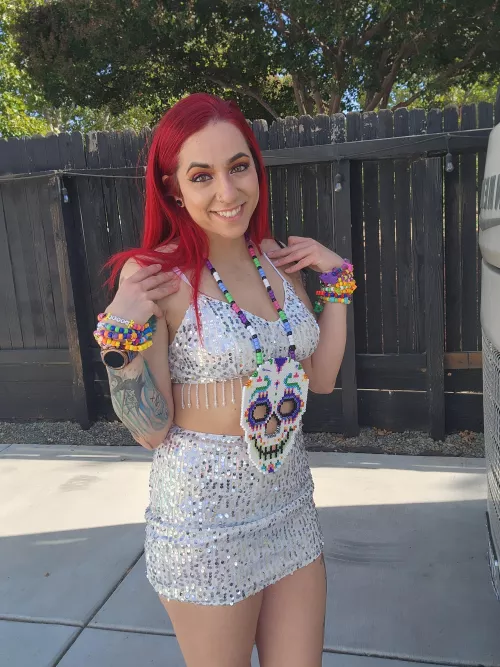 Rate my rave outfit 