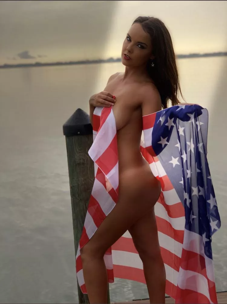 /r/dillionharper