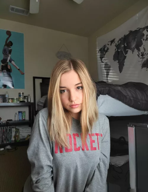 react for nudes ;)