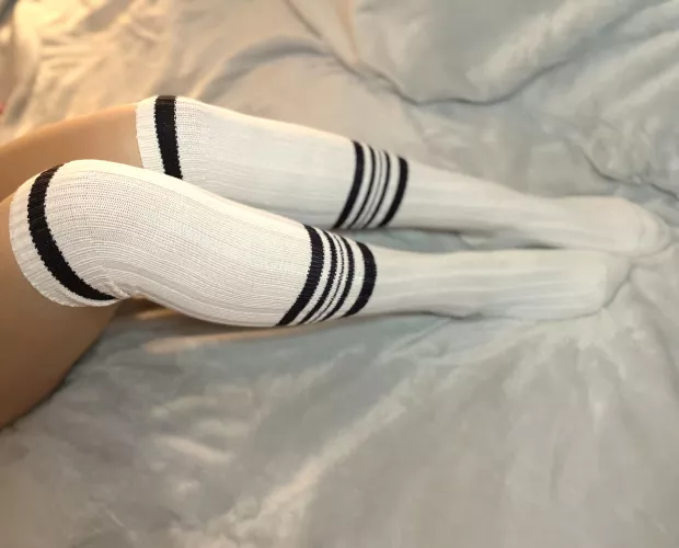 Ready and waiting 😏💦 [female]