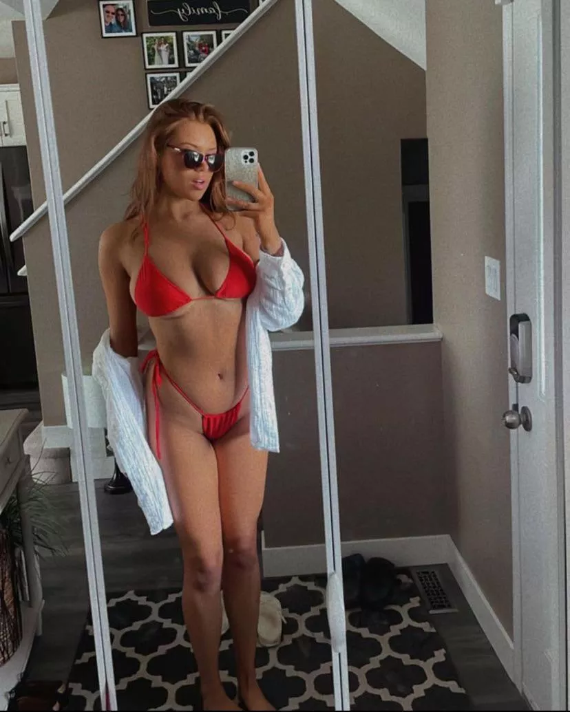 Red Bikini 👙