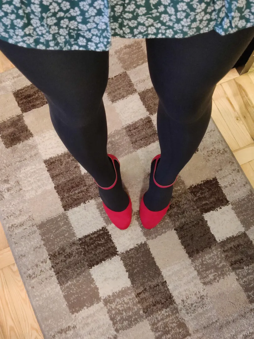 red heels 🥰