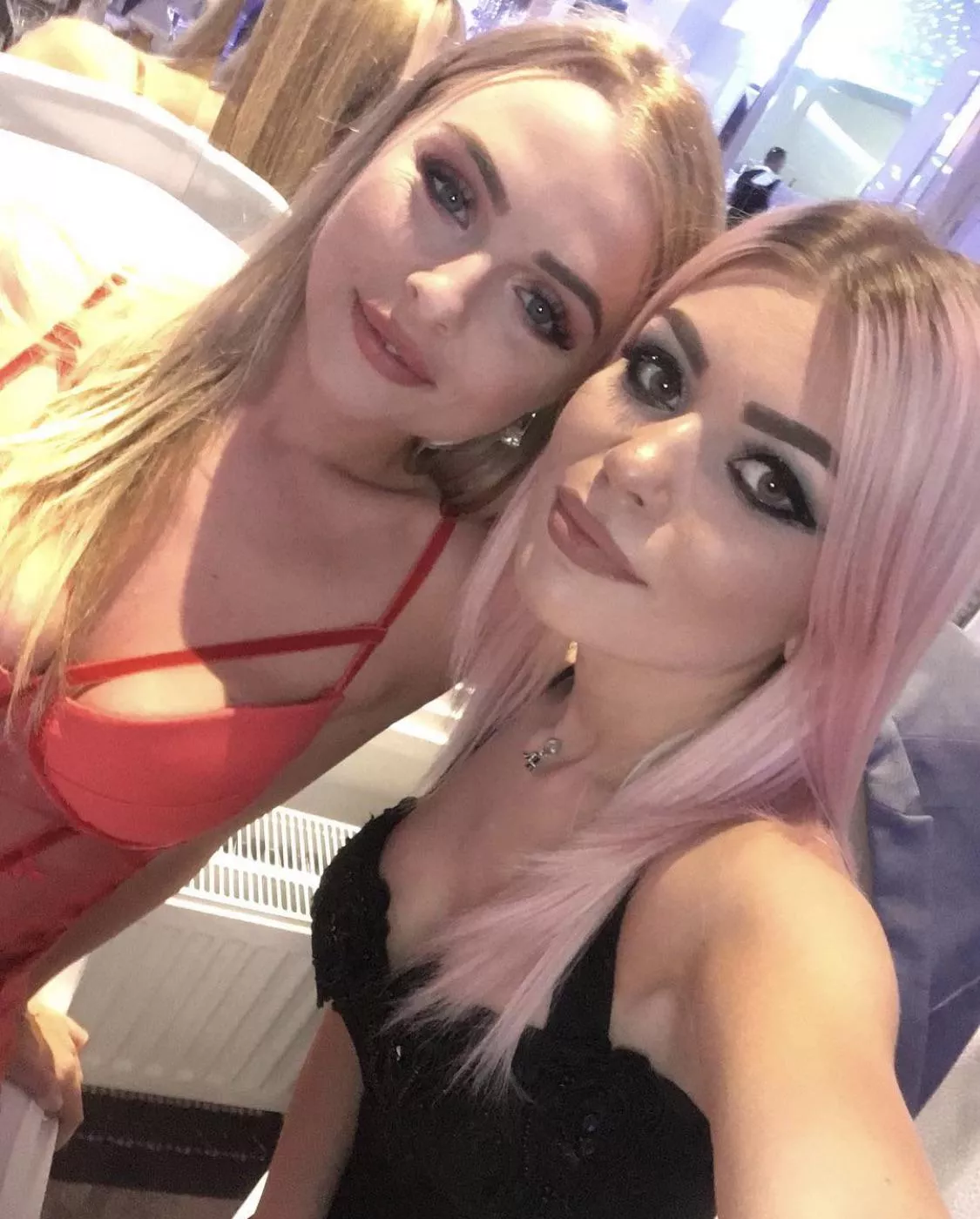 Red or black ?
