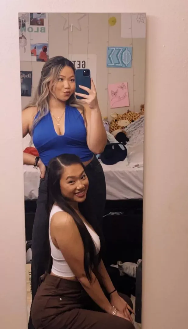 [reddit] blue or white?