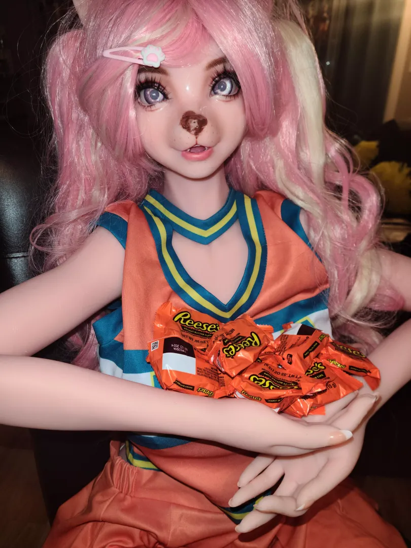 Reese's only household
