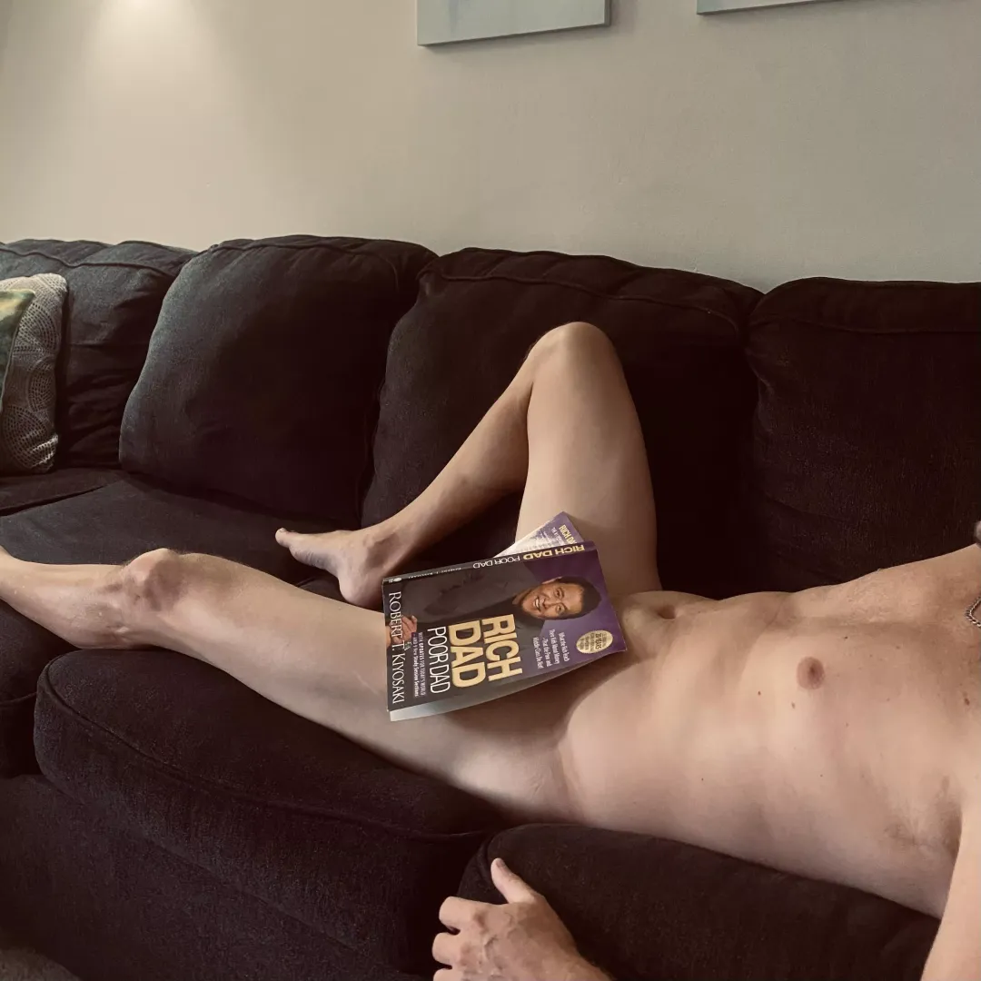 Rich Dad, Poor Dad… but Naughty Dad sounds way more fun. 😈