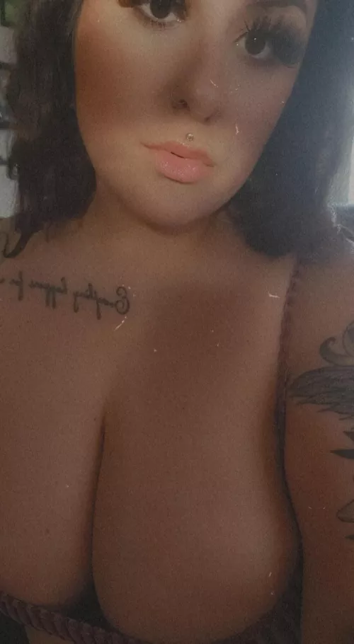 riley 🖤🤍 (@xrileyschembri) [onlyfans]