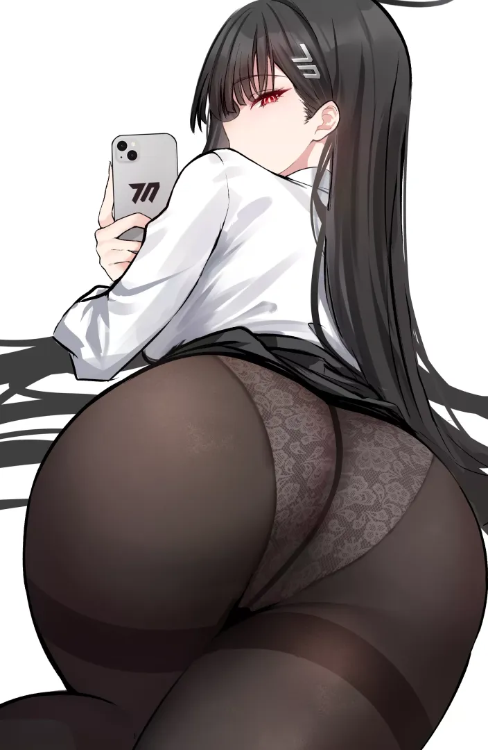 Rio taking a selfie