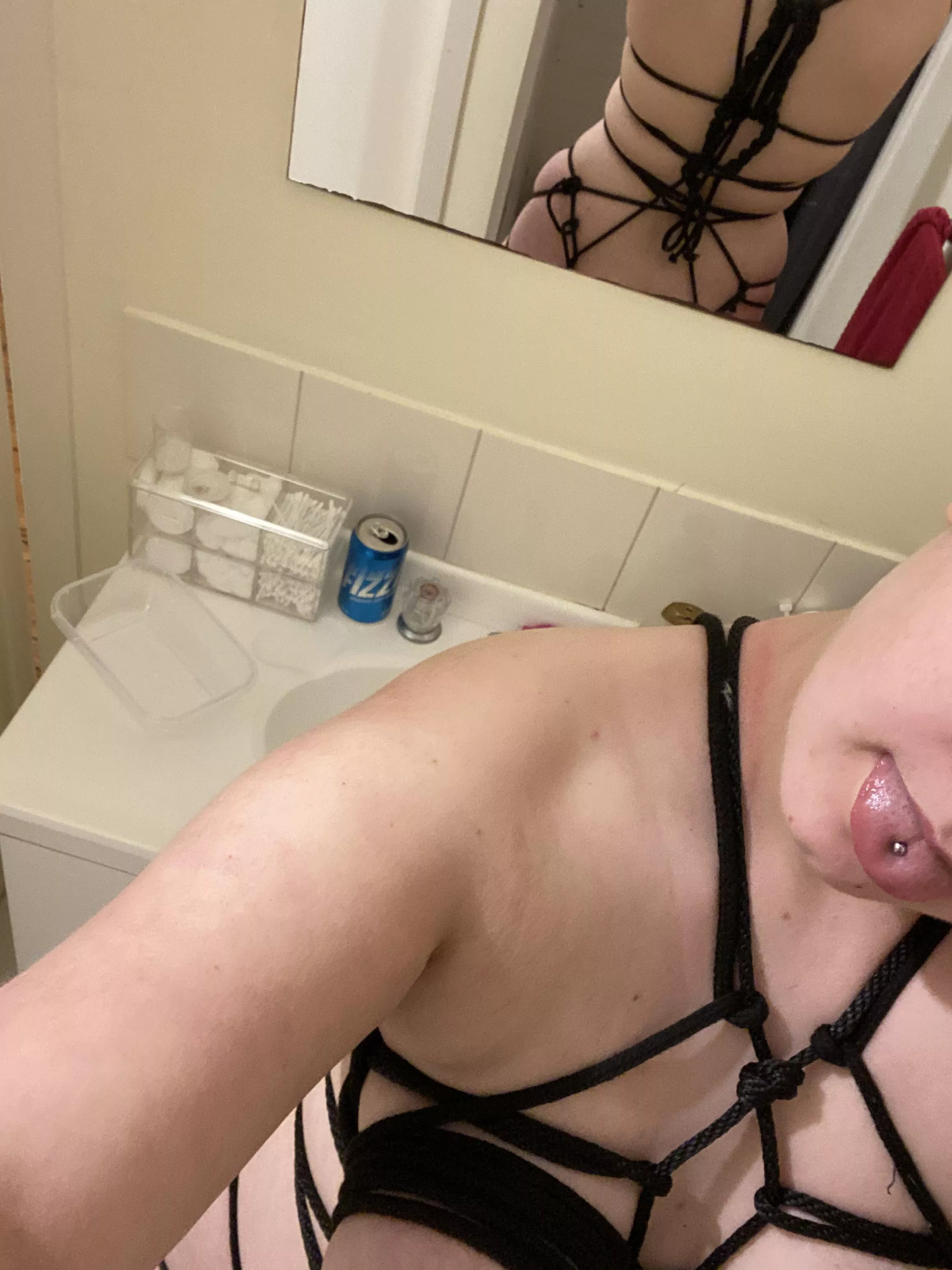 Rope bunny [f] don’t you love a switch?