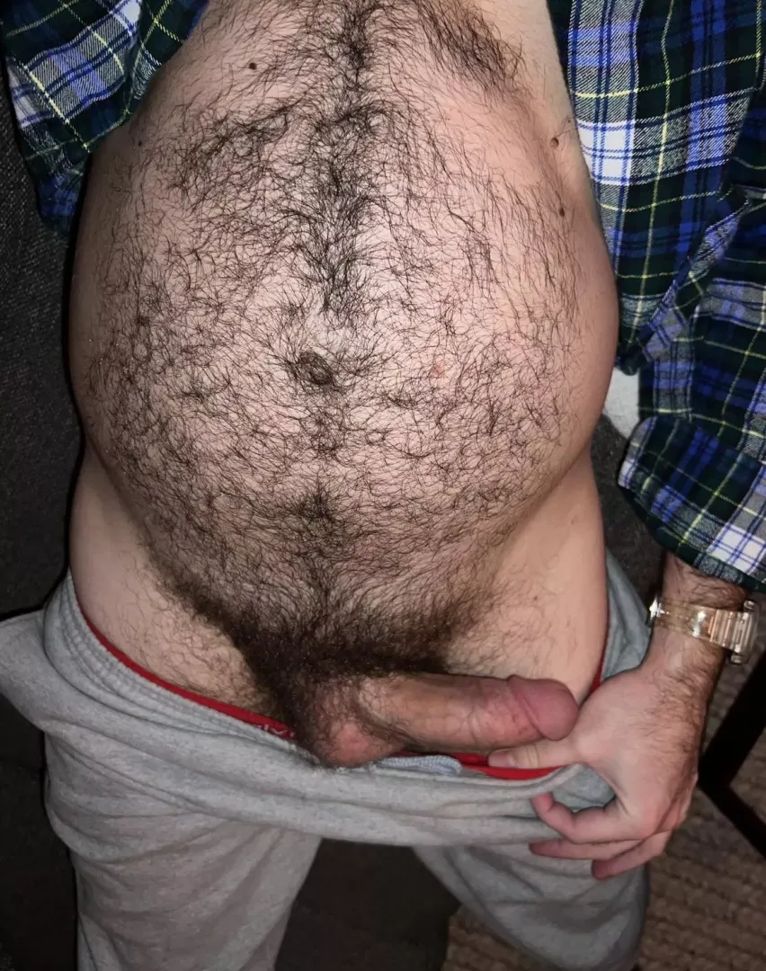 Round & hairy 😈