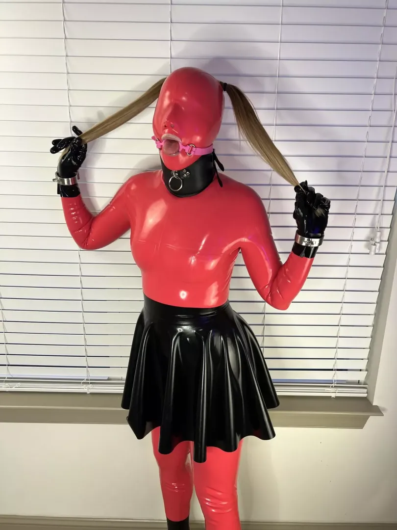 Rubber doll reporting for service