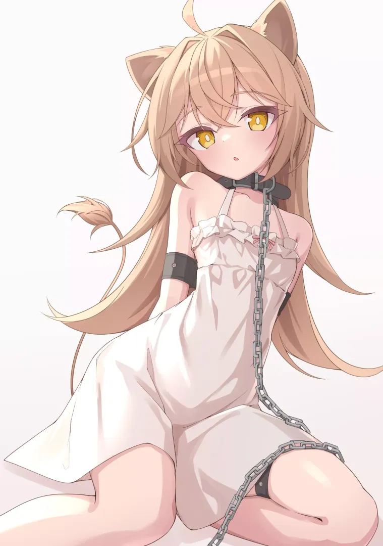 Rurudo Lion in chains [quarterlift]