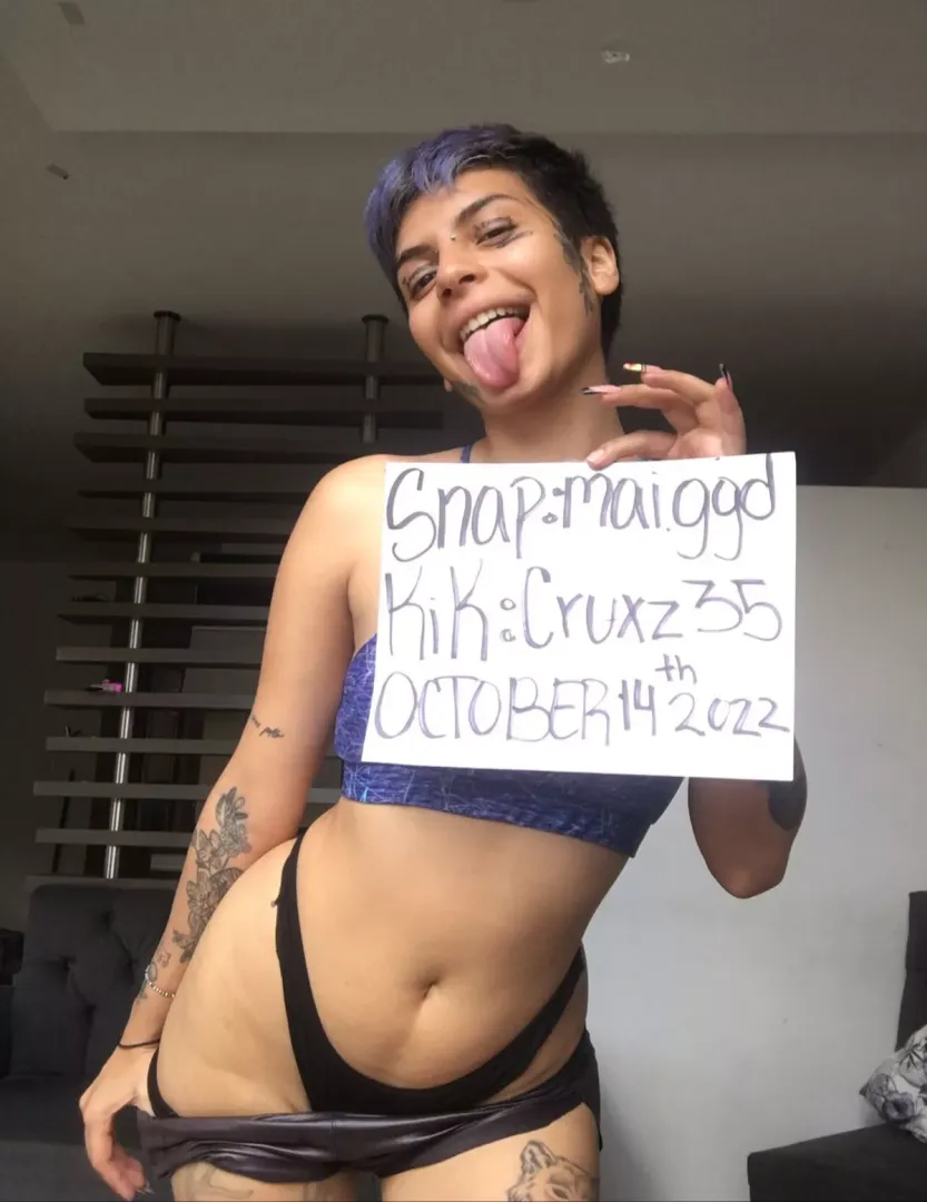 S ELLING NIGHT AVAILABLE Sext/Cam2cam/Custom Ask for prices sna.p mai.ggd ki.k: cruxz35(LiveVerification)