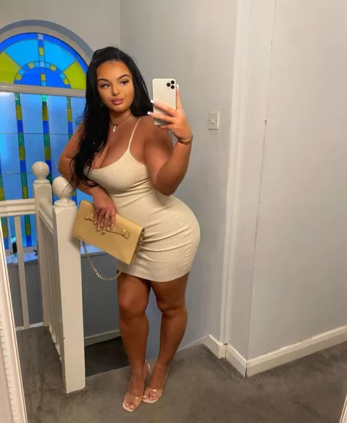 Sabrina thiccc