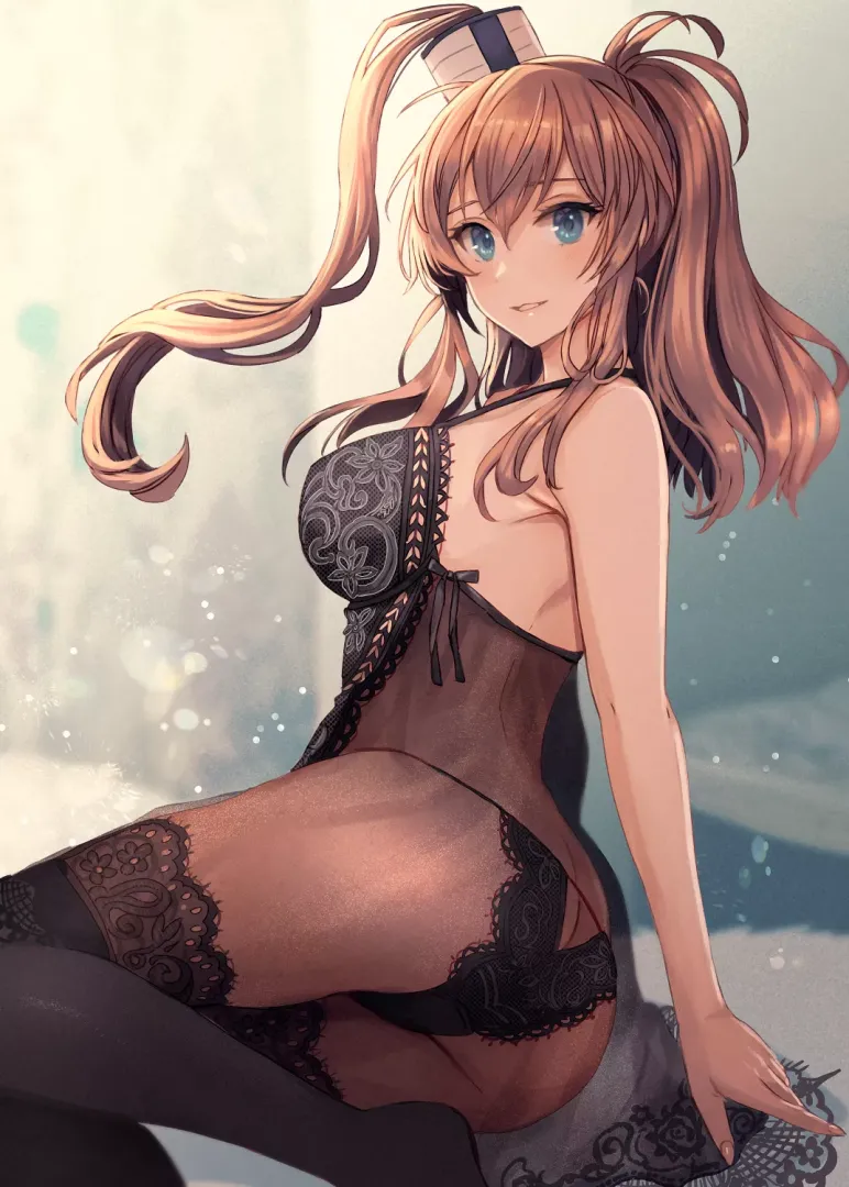 Sara showing off her babydoll [Kancolle]