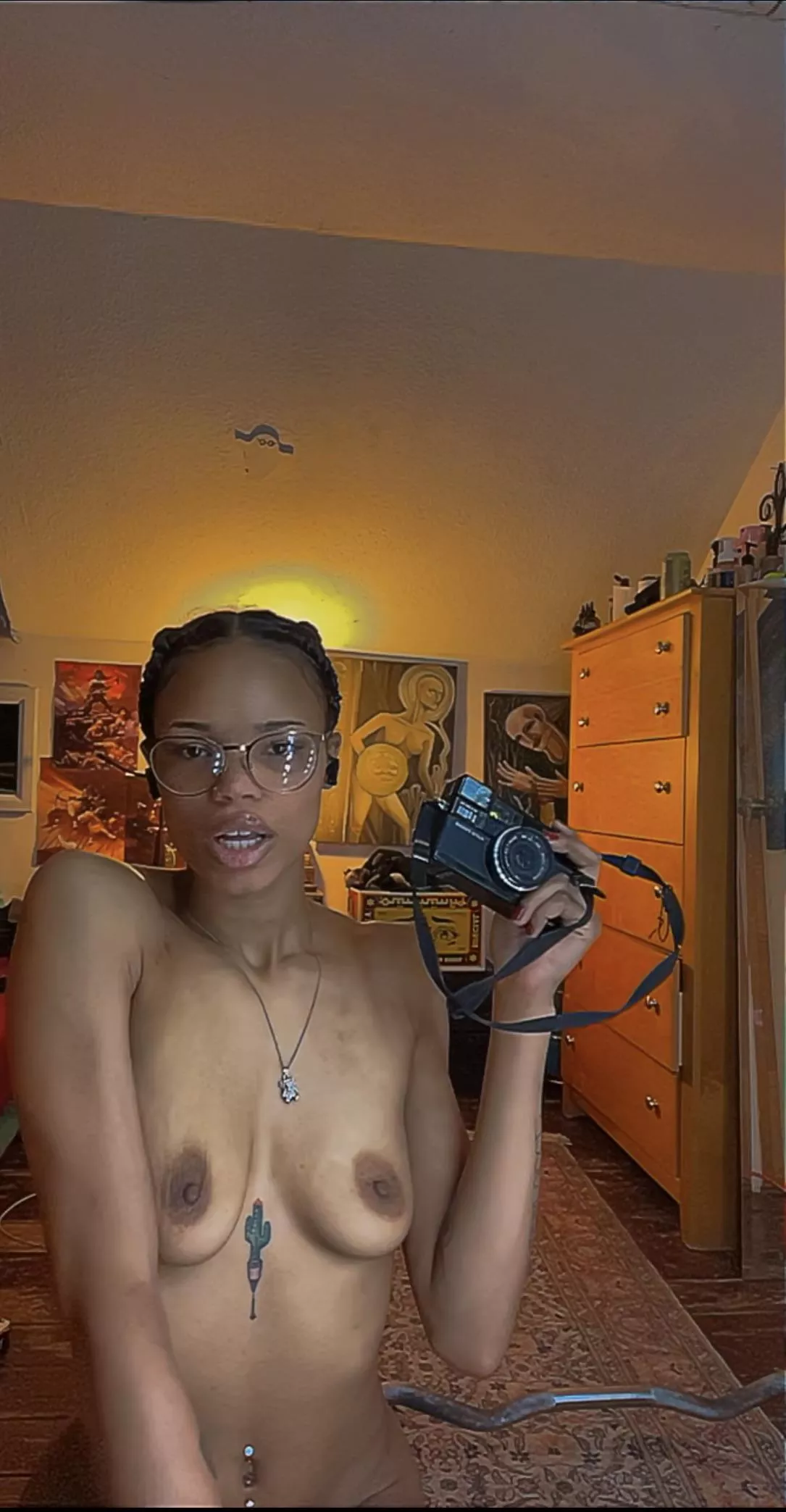 Say cheese if you love nudes 