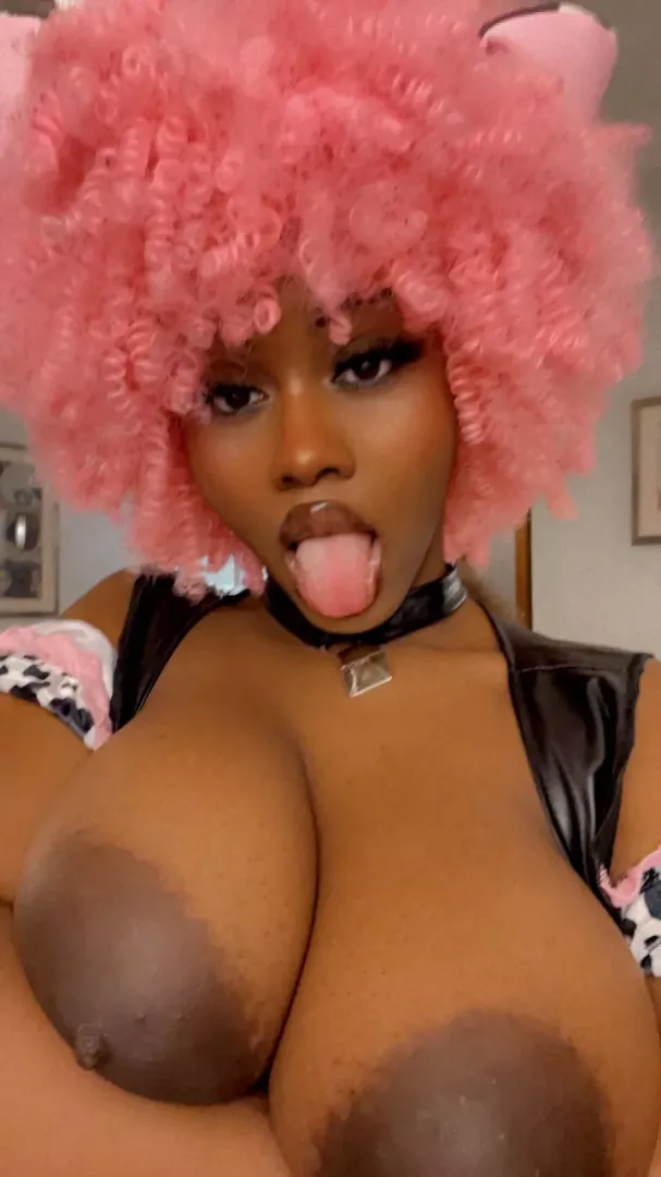 Say hi if you love big areolas