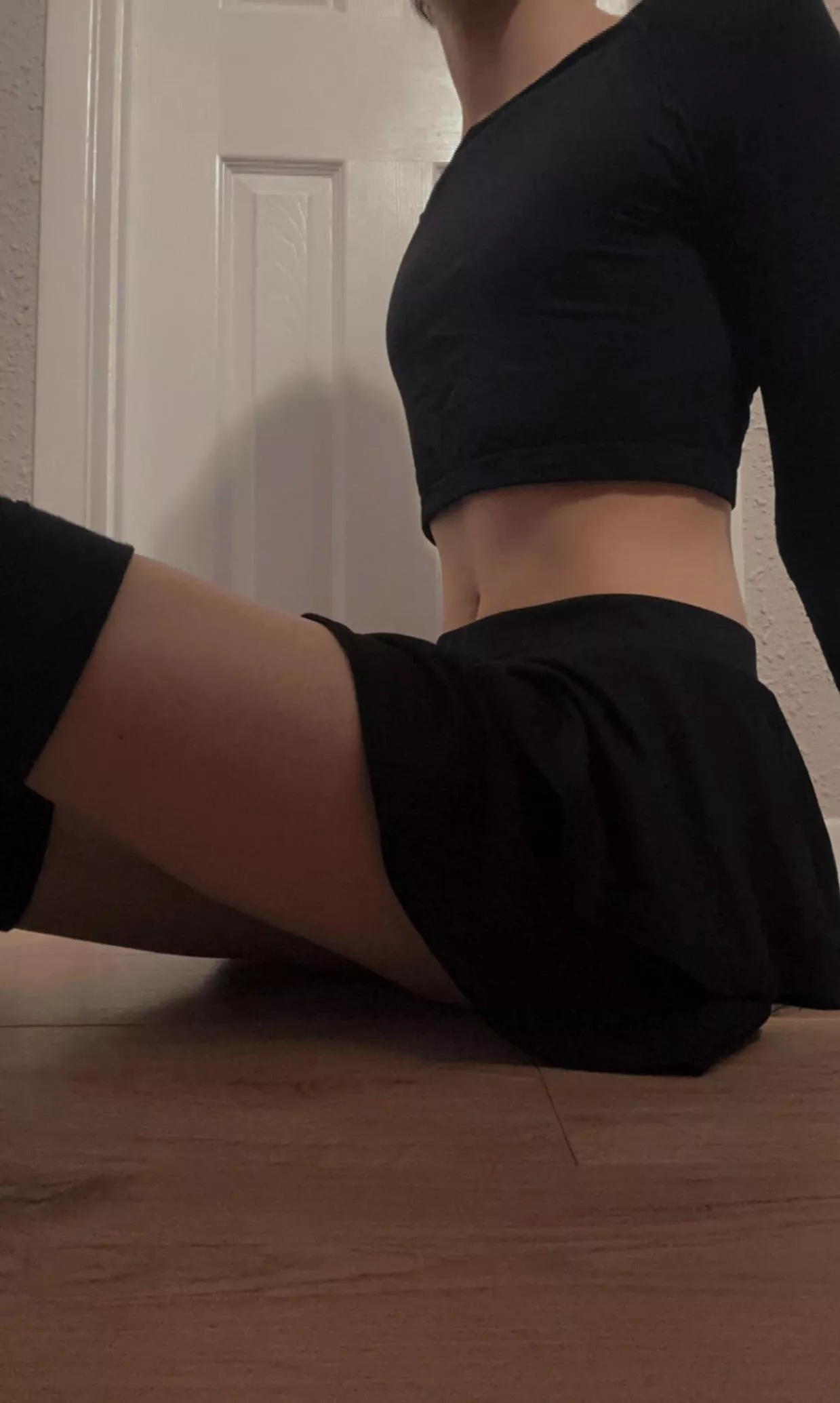 Say Hi if you think I’m cute :3