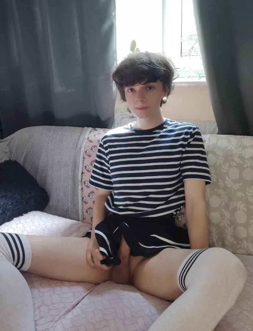Say hi if you want to fuck me 💞