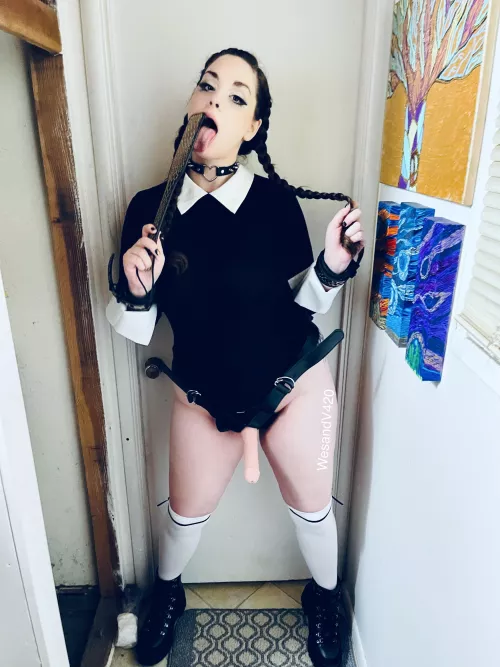 Say hi if you’d get ticked by Wednesday Addams 😈
