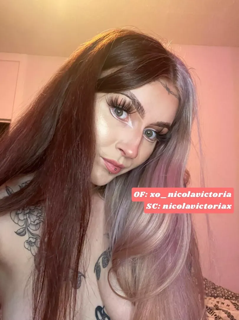 SC: nicolavictoriax🤤OF: xo_nicolavictoria😈kink and fetish friendly🥵cum and play with me💦
