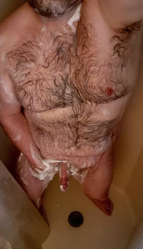 Scrub a dub dub. Just a guy without a tub.