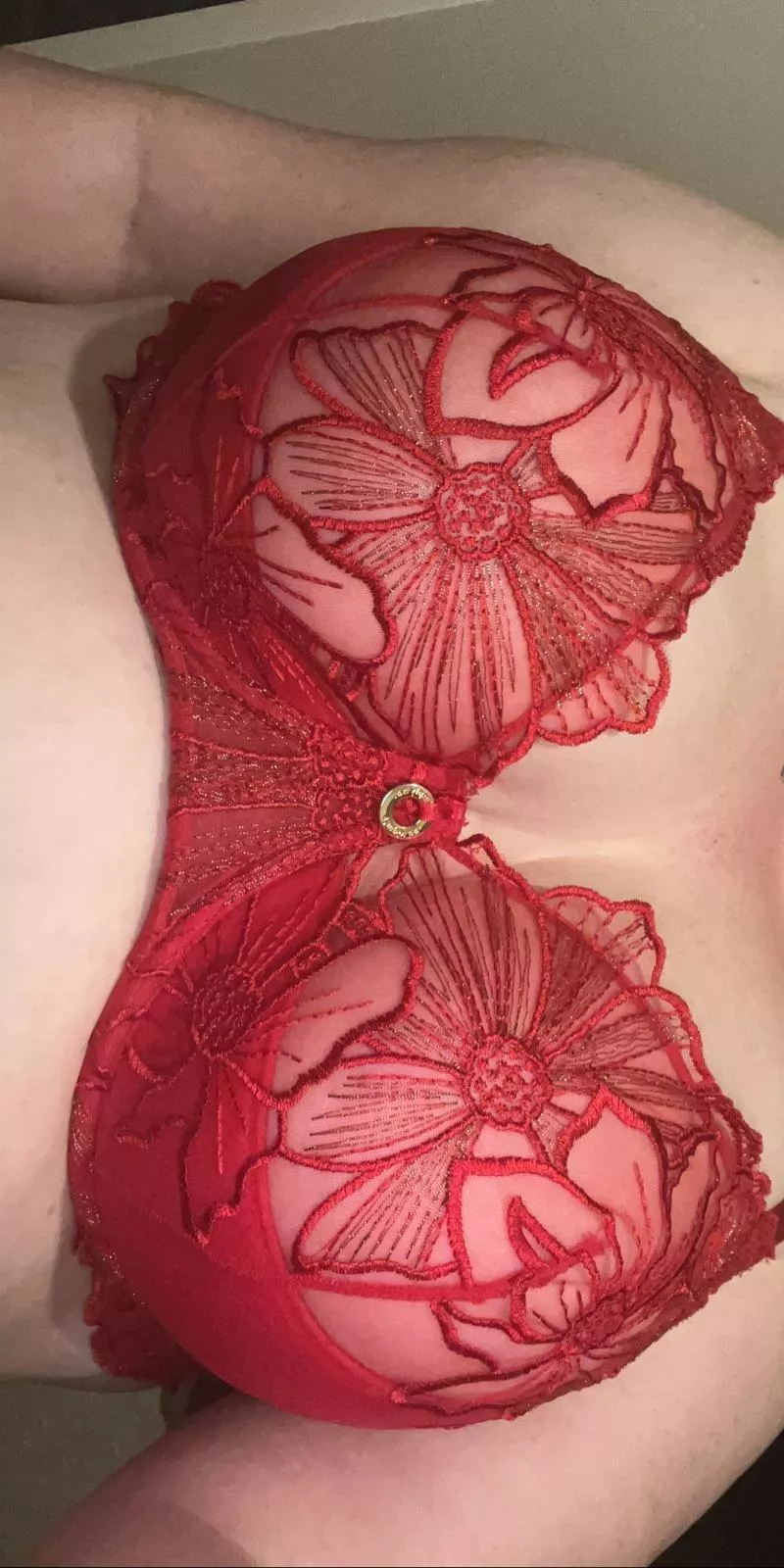 Seduce me to remove it