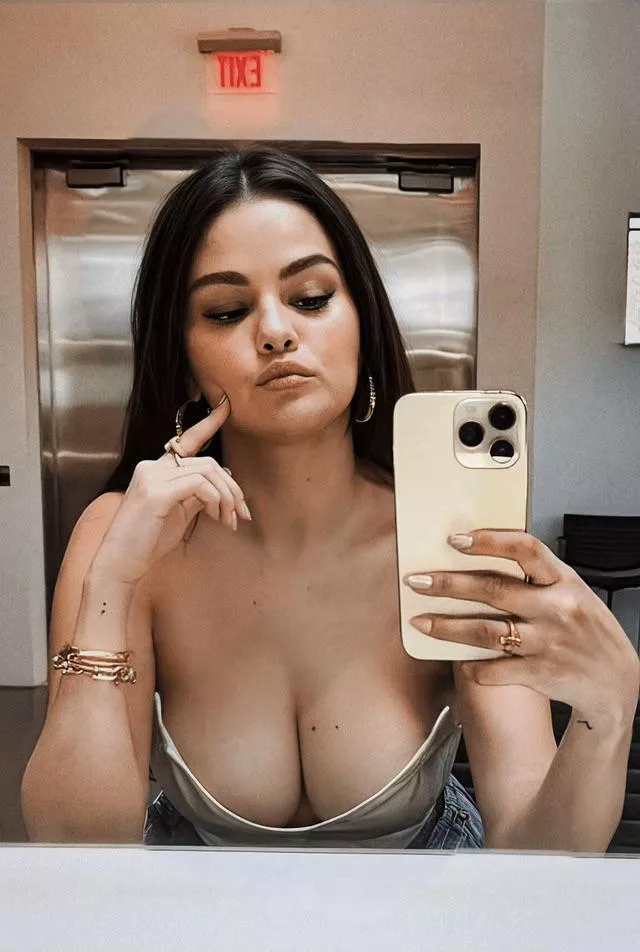 Selena Gomez