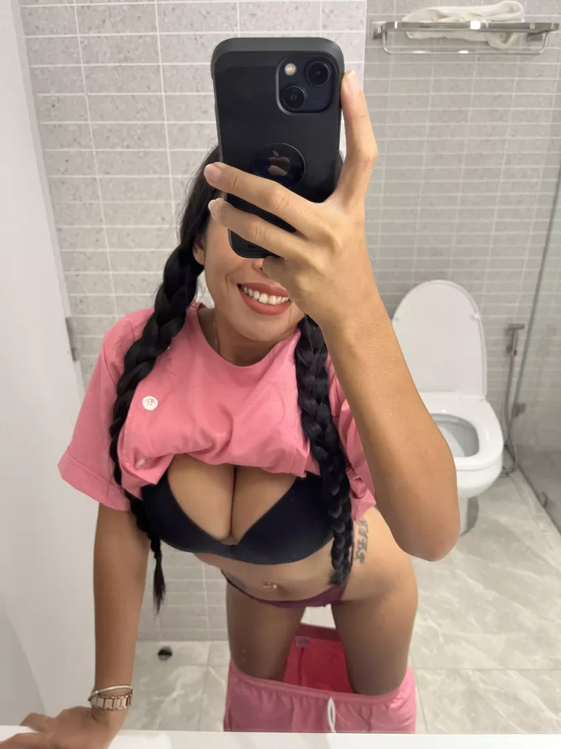 Selfie time