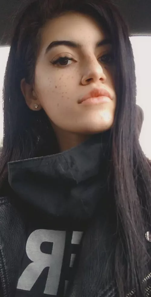 [selling] Available for hypnosis sessions and ownership applications today. Kik: angelgoddess263