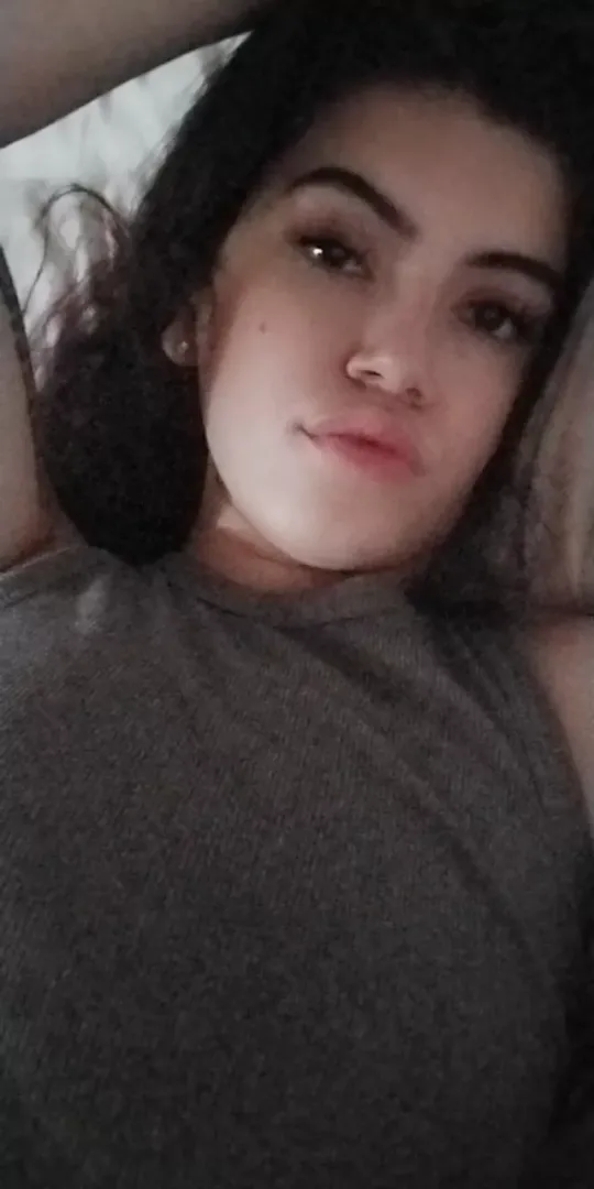 [selling] Good morning losers, I'm offering a special offer for a personal slave, you may approach. Kik: angelgoddess263