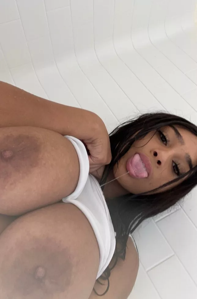 🌈[ Selling] Hi baby I'm available for meetups, naughty video calls 😋👅 ,sexting,dick rating and I also sell contents💵 [exclusive videos and pics]✨