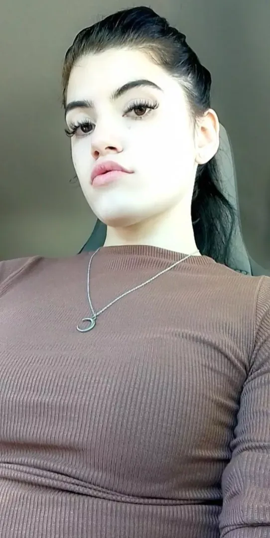 [selling] I'll get you in to deep hypnosis and brainwash you to be the slave I deserve. Kik: angelgoddess263