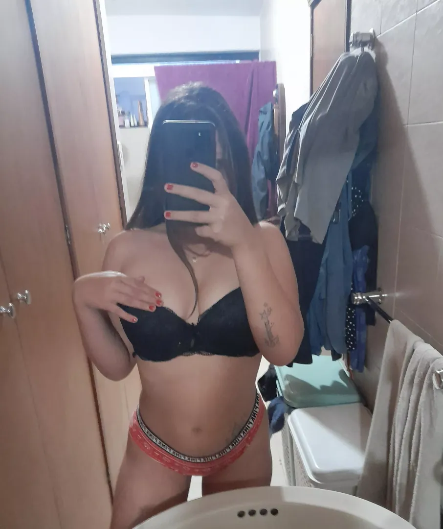 [Selling]🔥(20) years old [F] 🐇 latina lady looking for my SD♦️ (custom pics and vids 📸, private cam and sex tapes , sexting or GFE 🎀 ) i can verified ✔ Kik : Fanimendez_20 Snapchat : fanimendez354 (ONLY PAYPAL🤑)