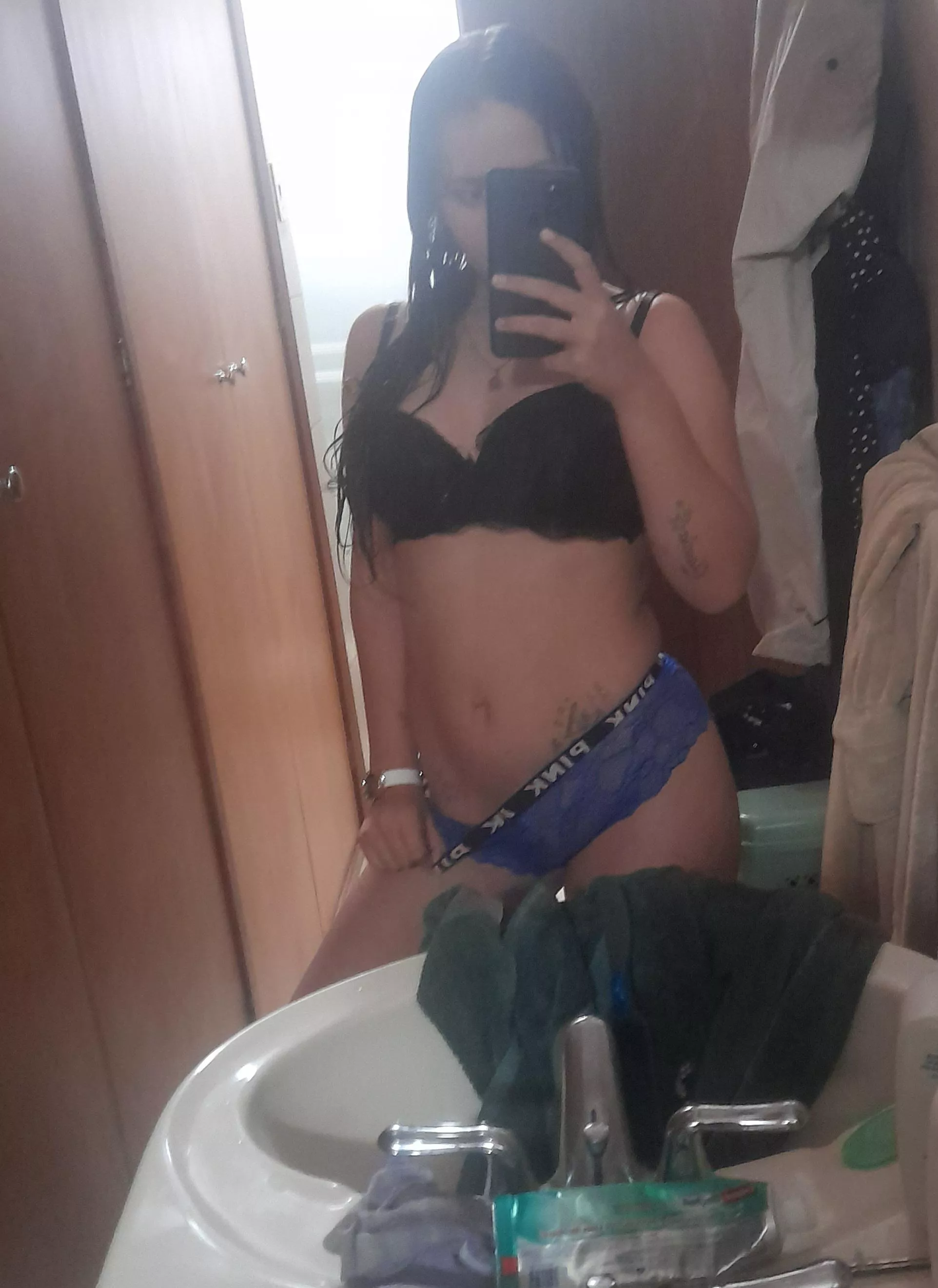 [Selling]🔥(20) years old [F] 🐇 latina lady looking for my SD♦️ (custom pics and vids 📸, private cam and sex tapes , sexting or GFE 🎀 ) i can verified ✔ Kik : Fanimendez_20 Snapchat : fanimendez354 (ONLY PAYPAL🤑)