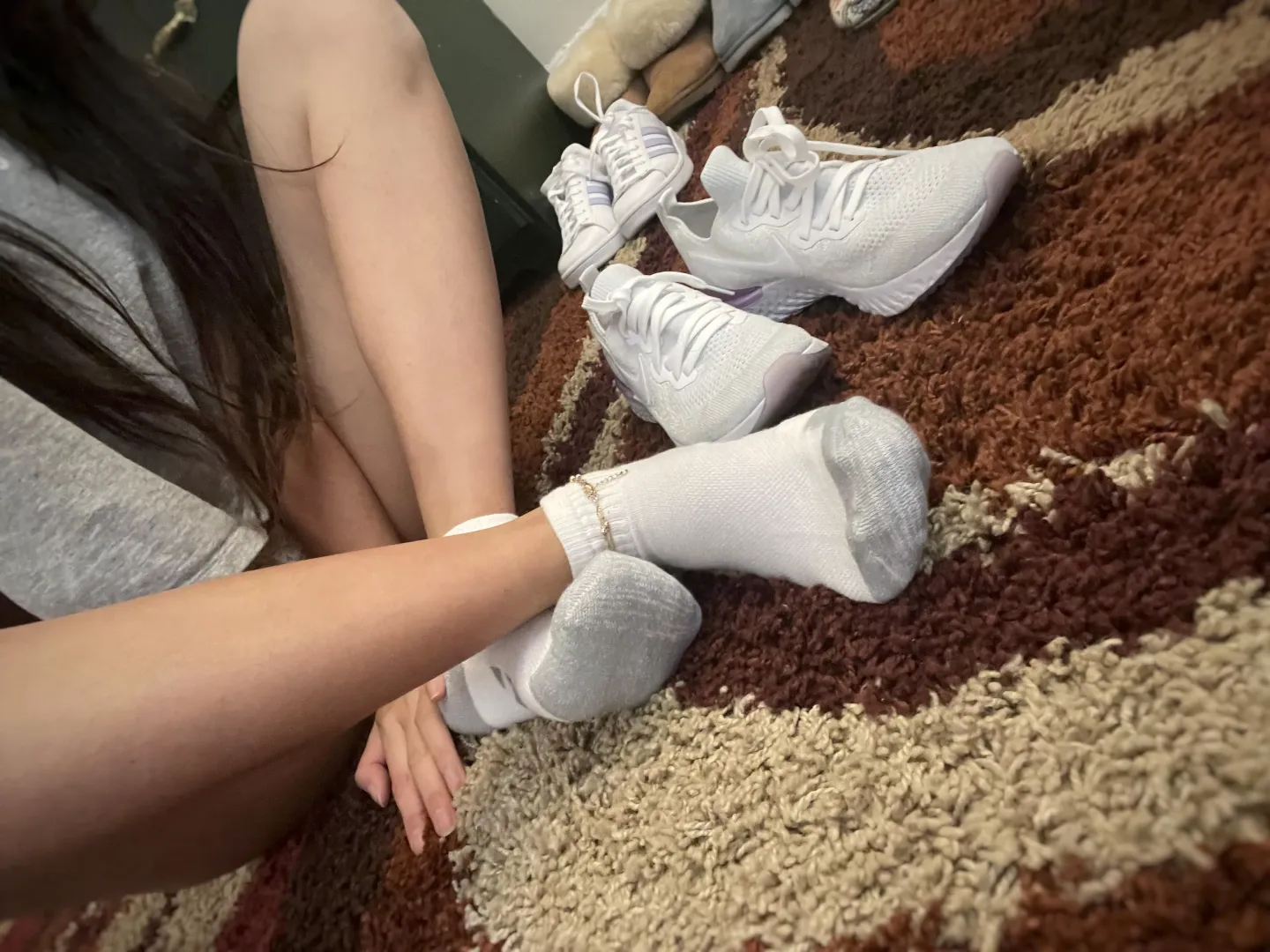 [Selling][US] Who is interested in sniffing my used socks? They smell like heaven and you'll never wanna stop 💜