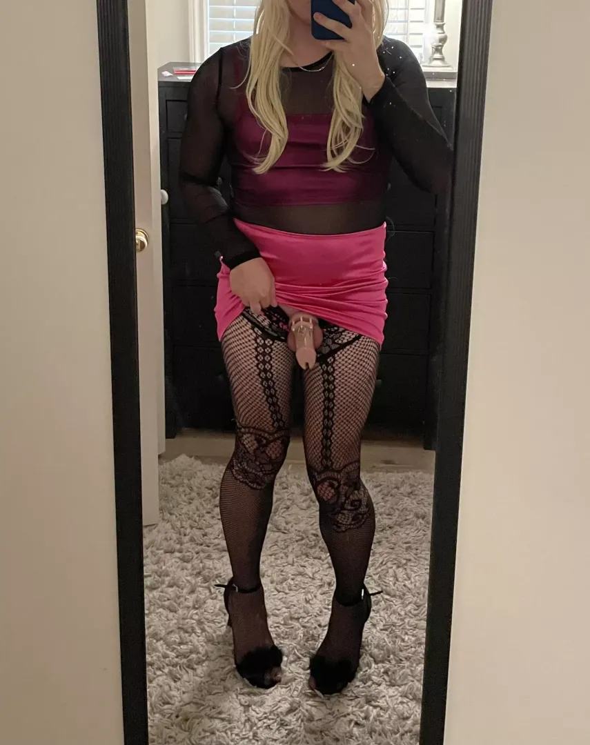 Semi-pass Canadian girl attempting to be cute ;)
