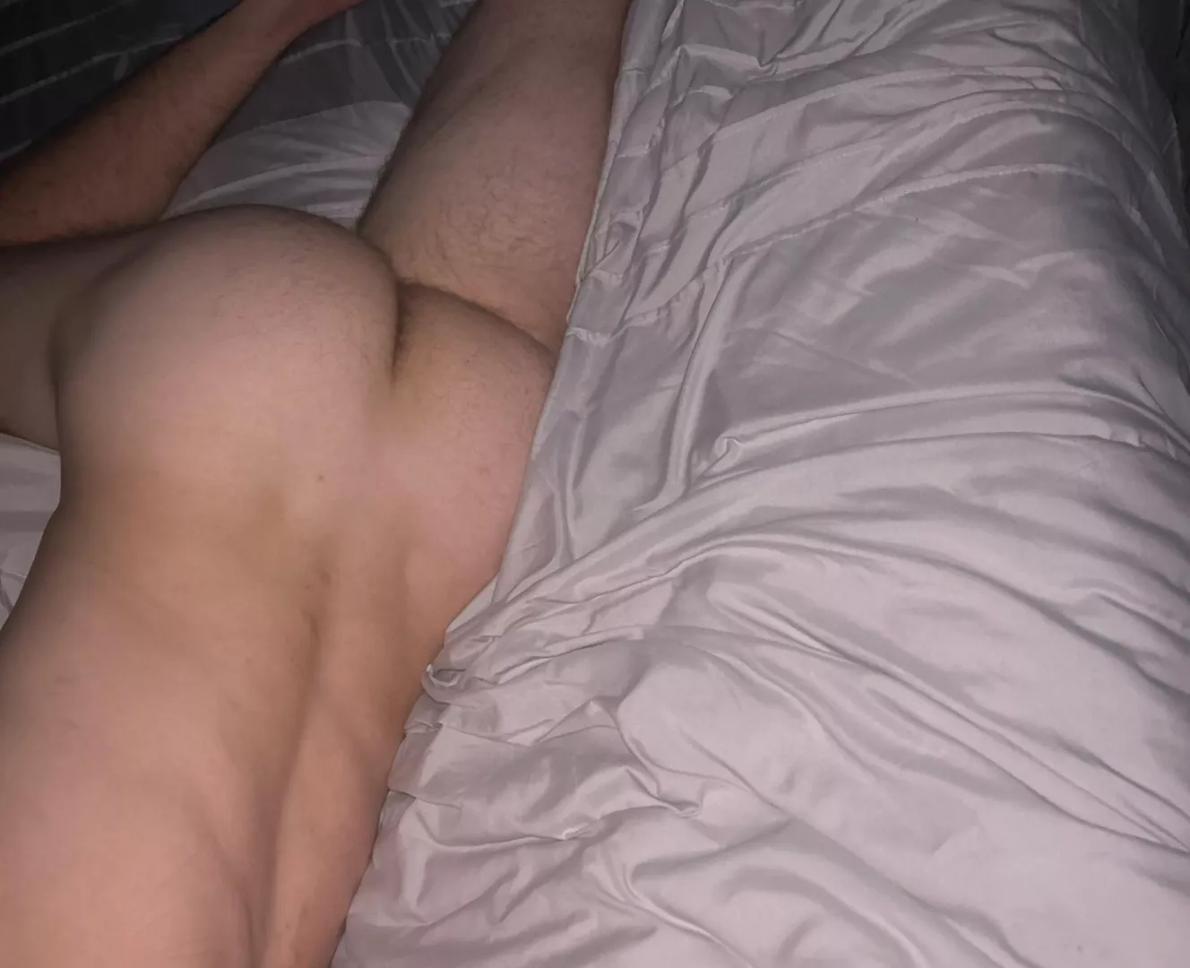 Send me the biggest and best dick pic winner gets whatever pic they want from me. Will do whatever