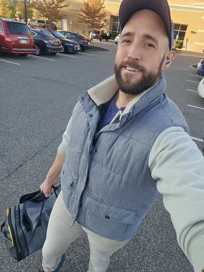 Sending all the hugs and vibes for a great Tuesday!