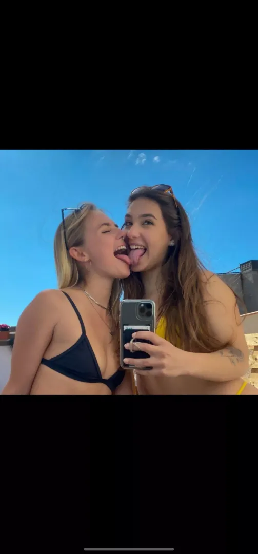Sending masturbation to every guy that upvotes 🤤 (Yes i actually send try me) Telegram:@sweetgril33