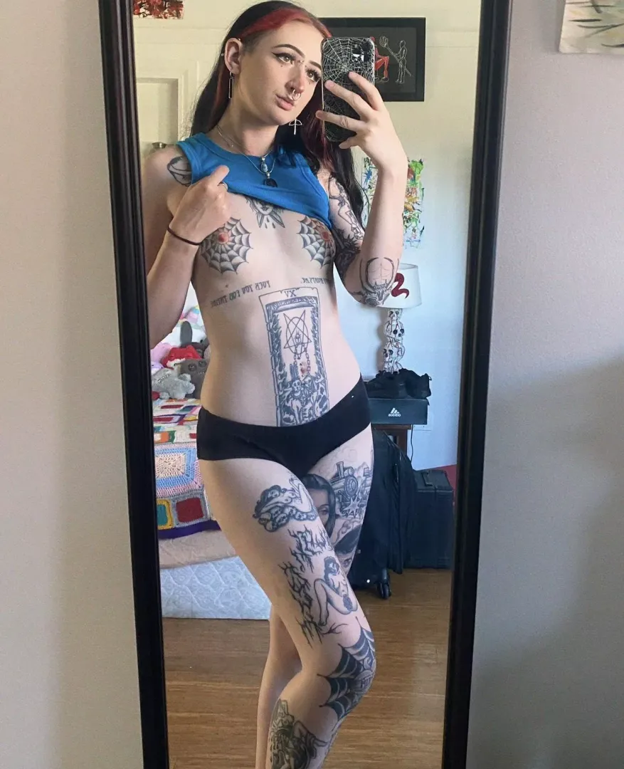 Serving cunt 💦
