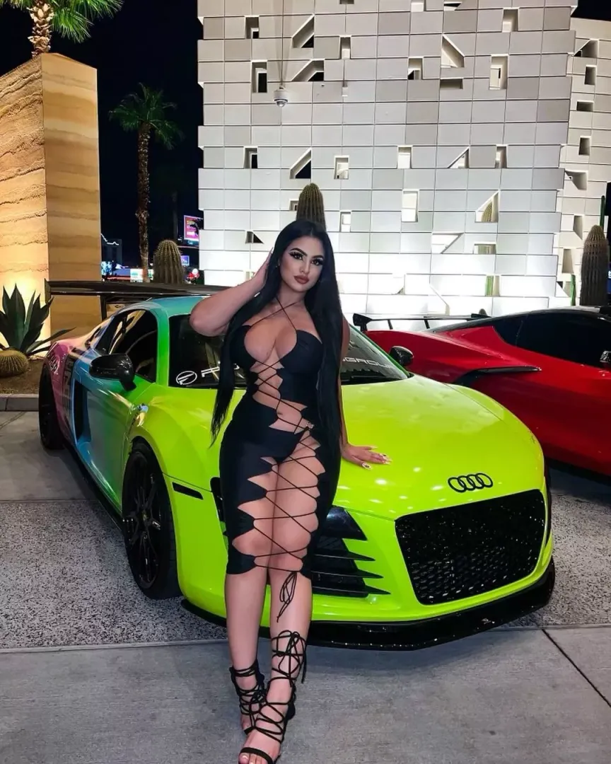 Sexy babe and car