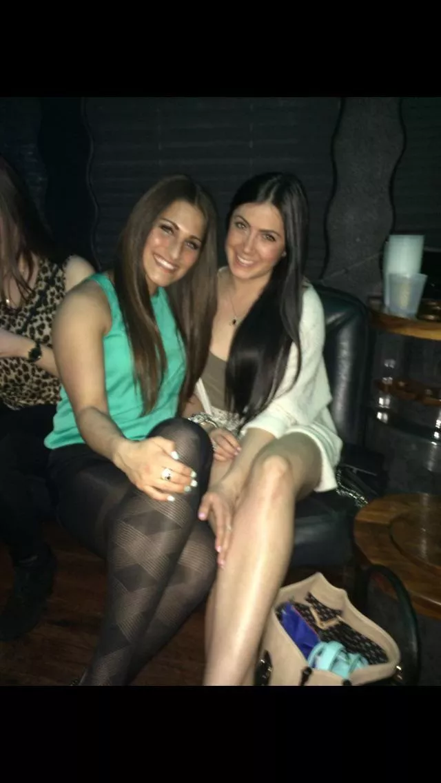 Sexy babes