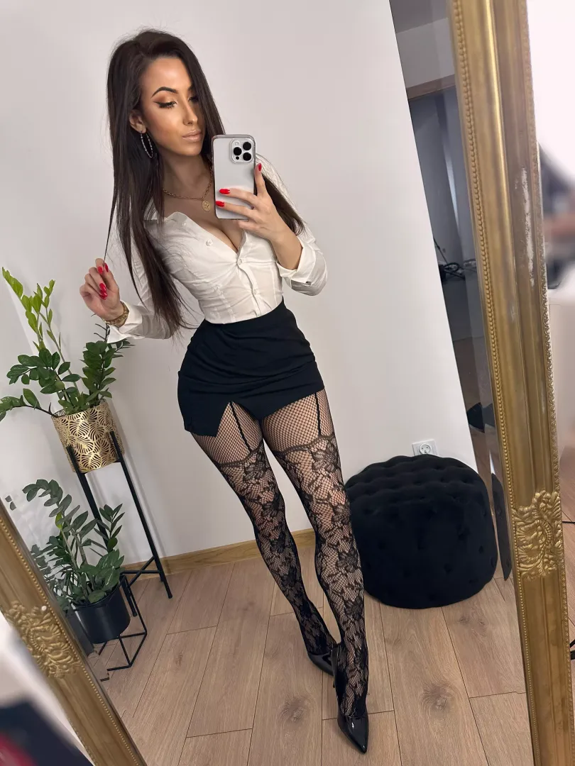 Sexy fishnets