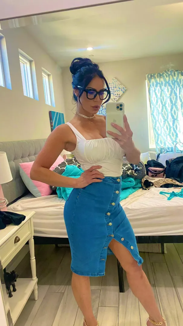 Sexy MILF