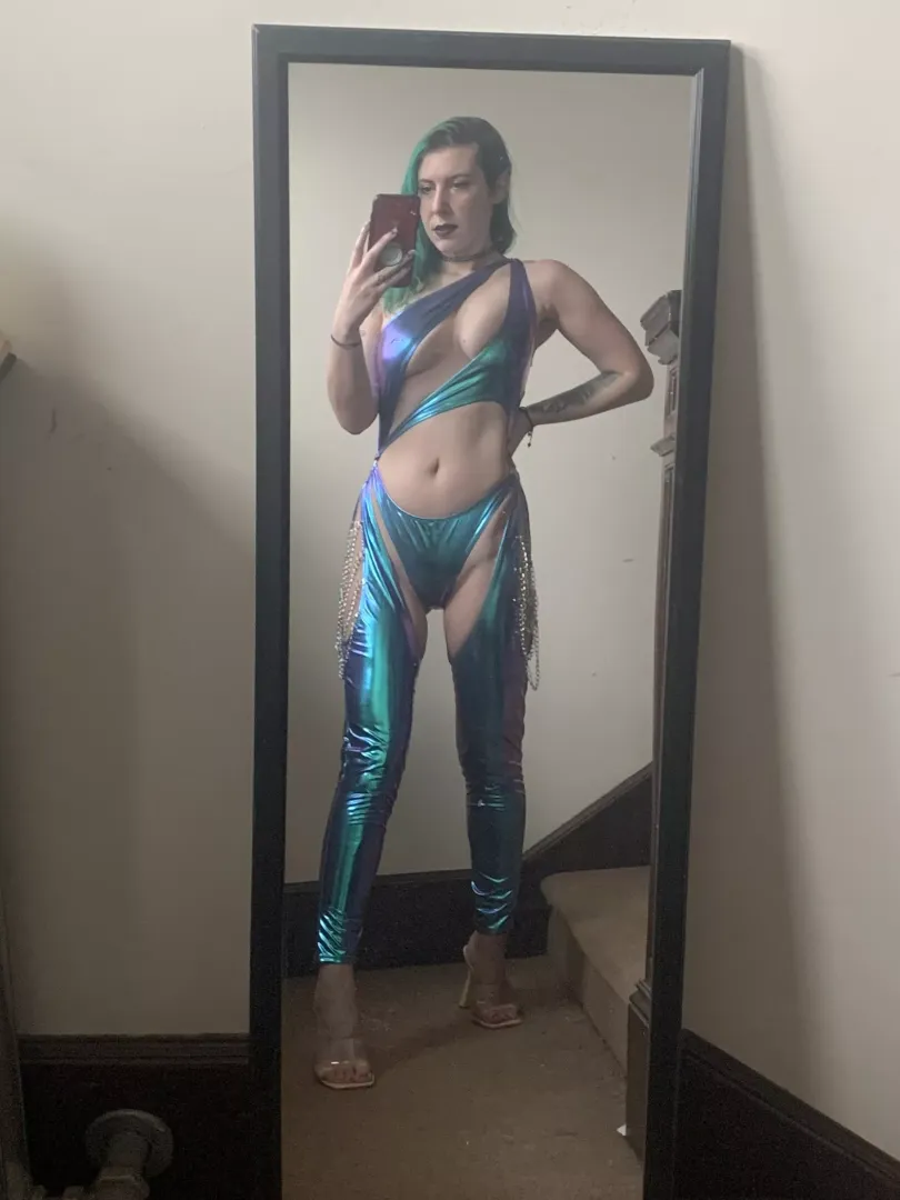 Sexy new outfit