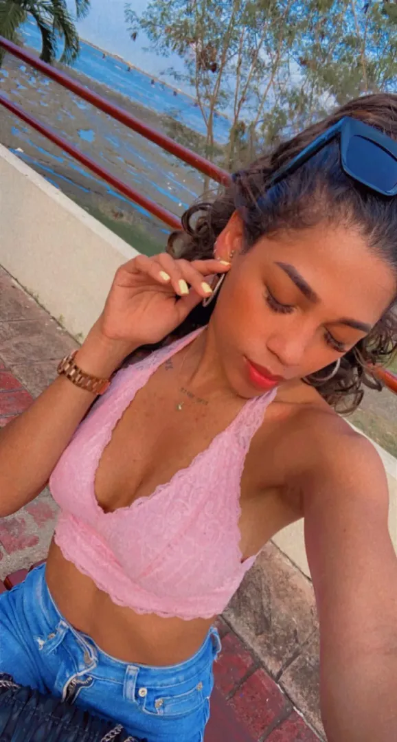 Sexy Sweetheart