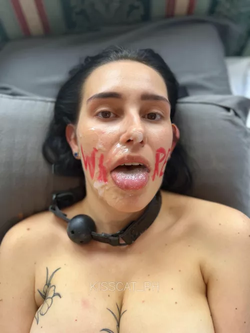 Sharing a naughty secret: I cant resist the tasty cum temptations.