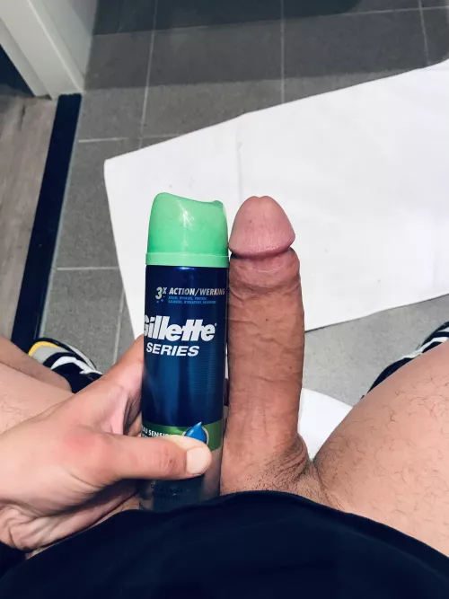 Shaving time (29)