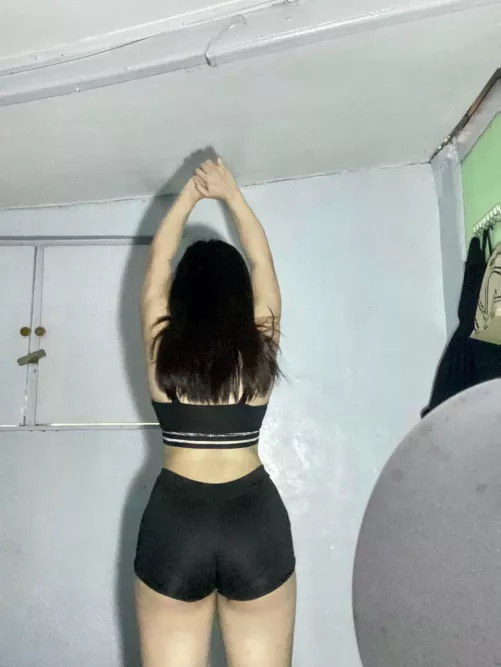 She is build for that big cock 😜🫣